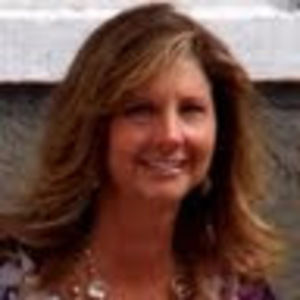 Meet your Posher, Lynette